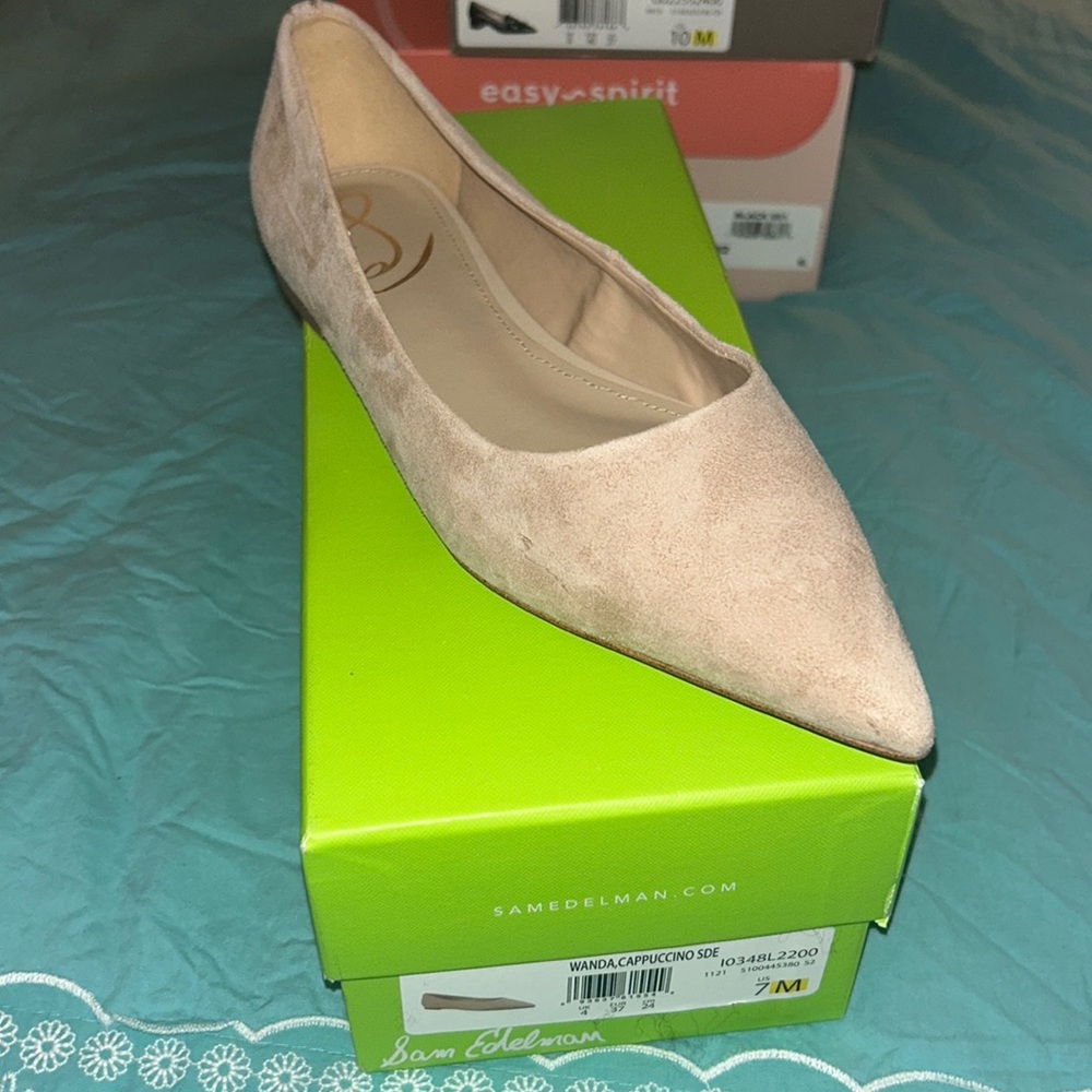 Sam edelman suede flats